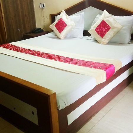 Royal View Hotel Shimla Esterno foto